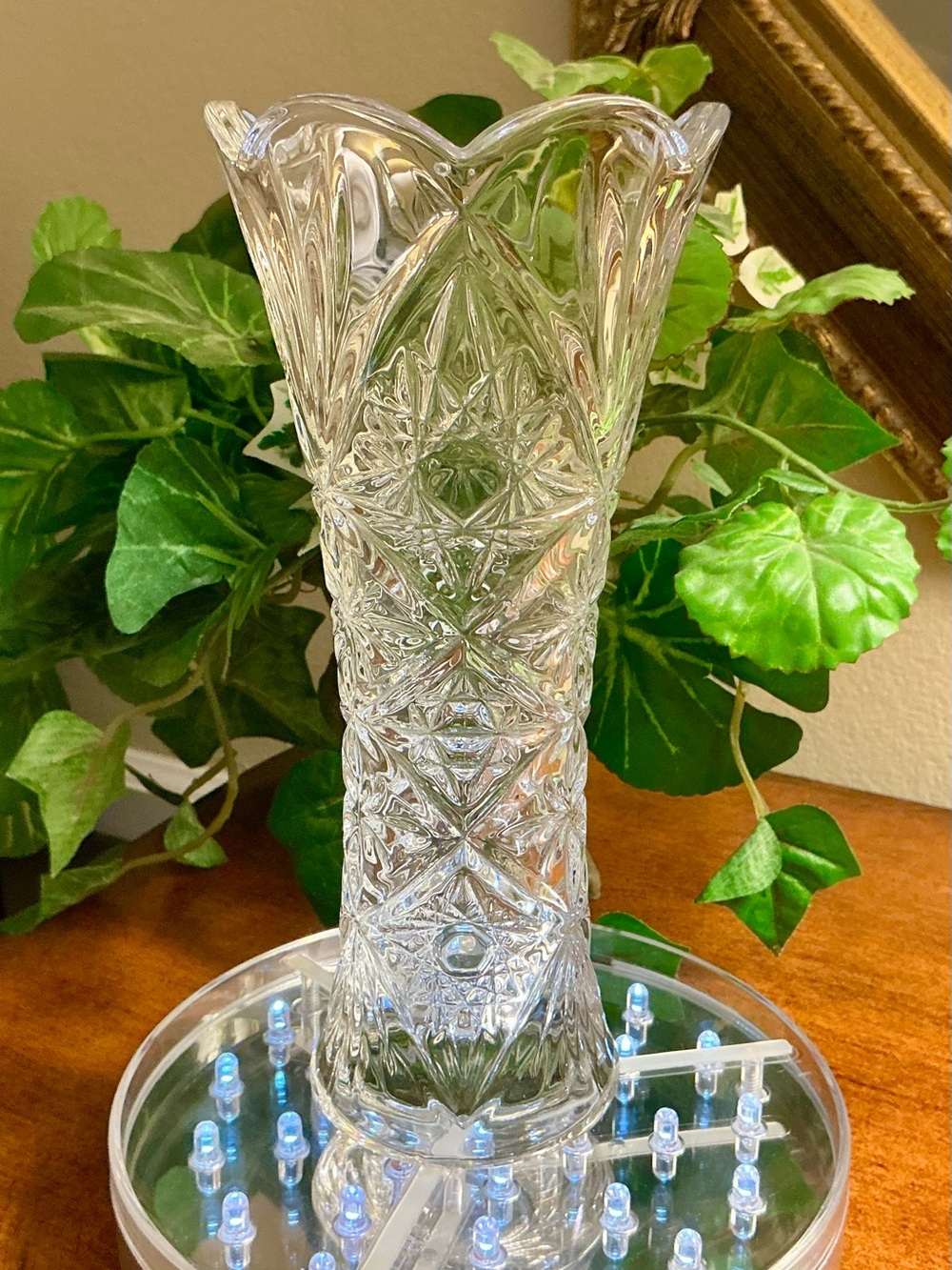 European Style Crystal Glass Lily Vase